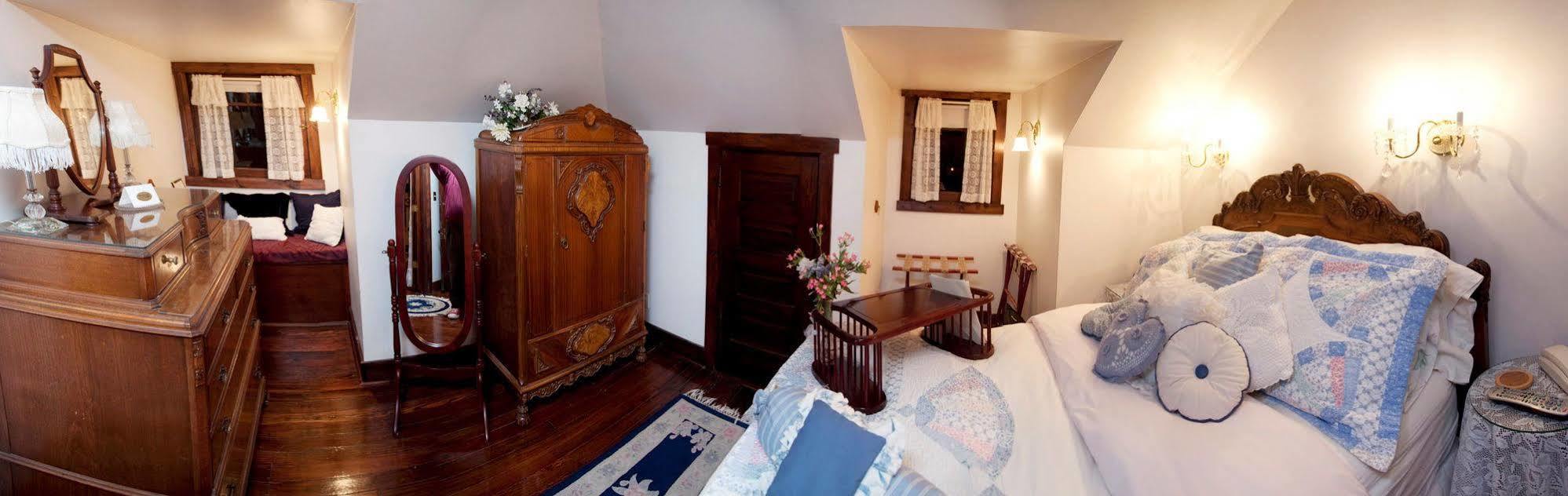 Beall Mansion An Elegant Bed & Breakfast Inn オールトン エクステリア 写真