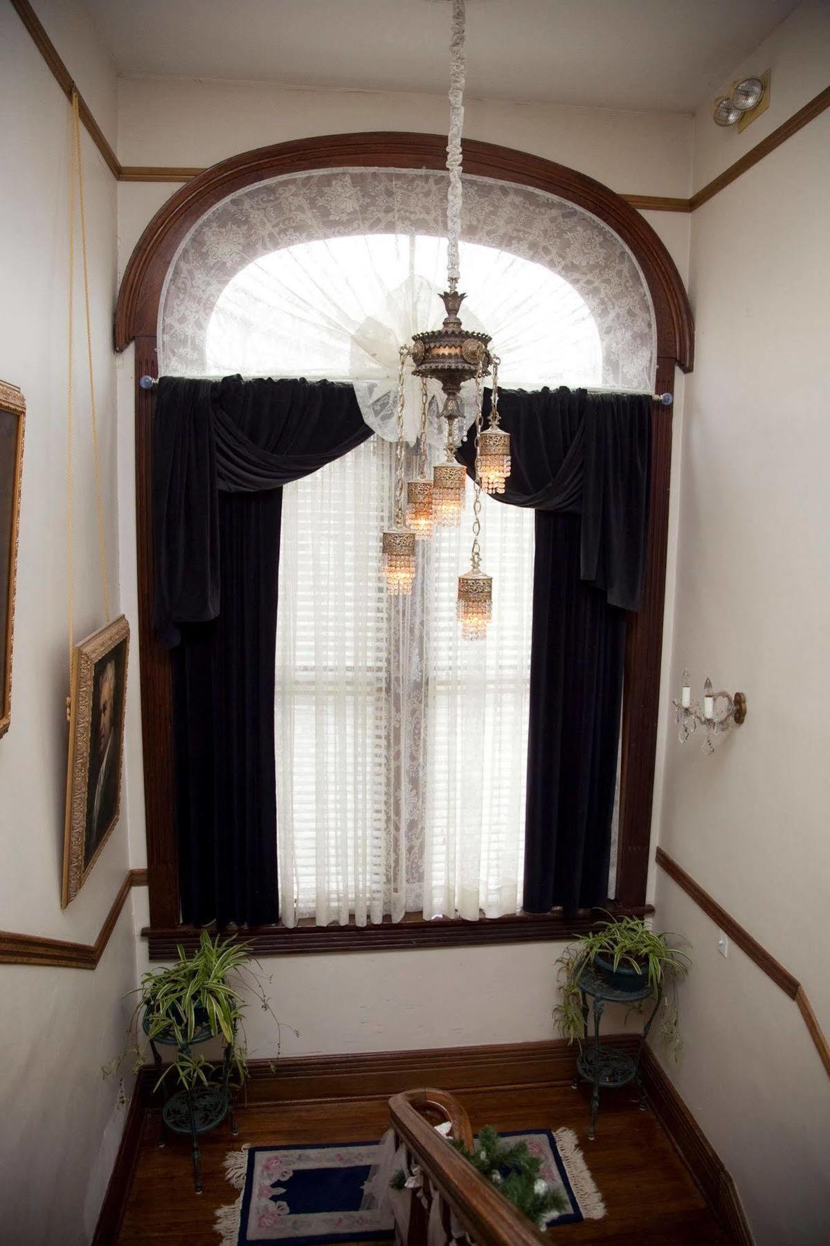 Beall Mansion An Elegant Bed & Breakfast Inn オールトン エクステリア 写真